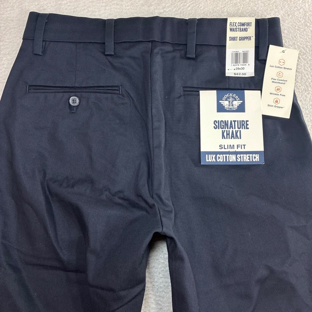 Dockers Signature Khaki Chino Pants Men 29x30 Blue Slim Lux Cotton Stretch NWT‎